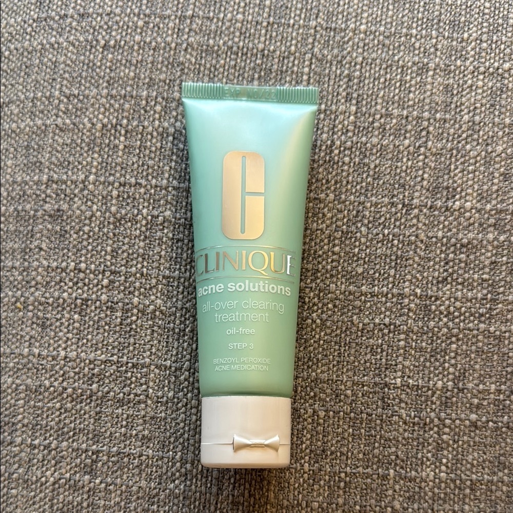 Clinique Acne Solutions All Over Cleaning Treatment